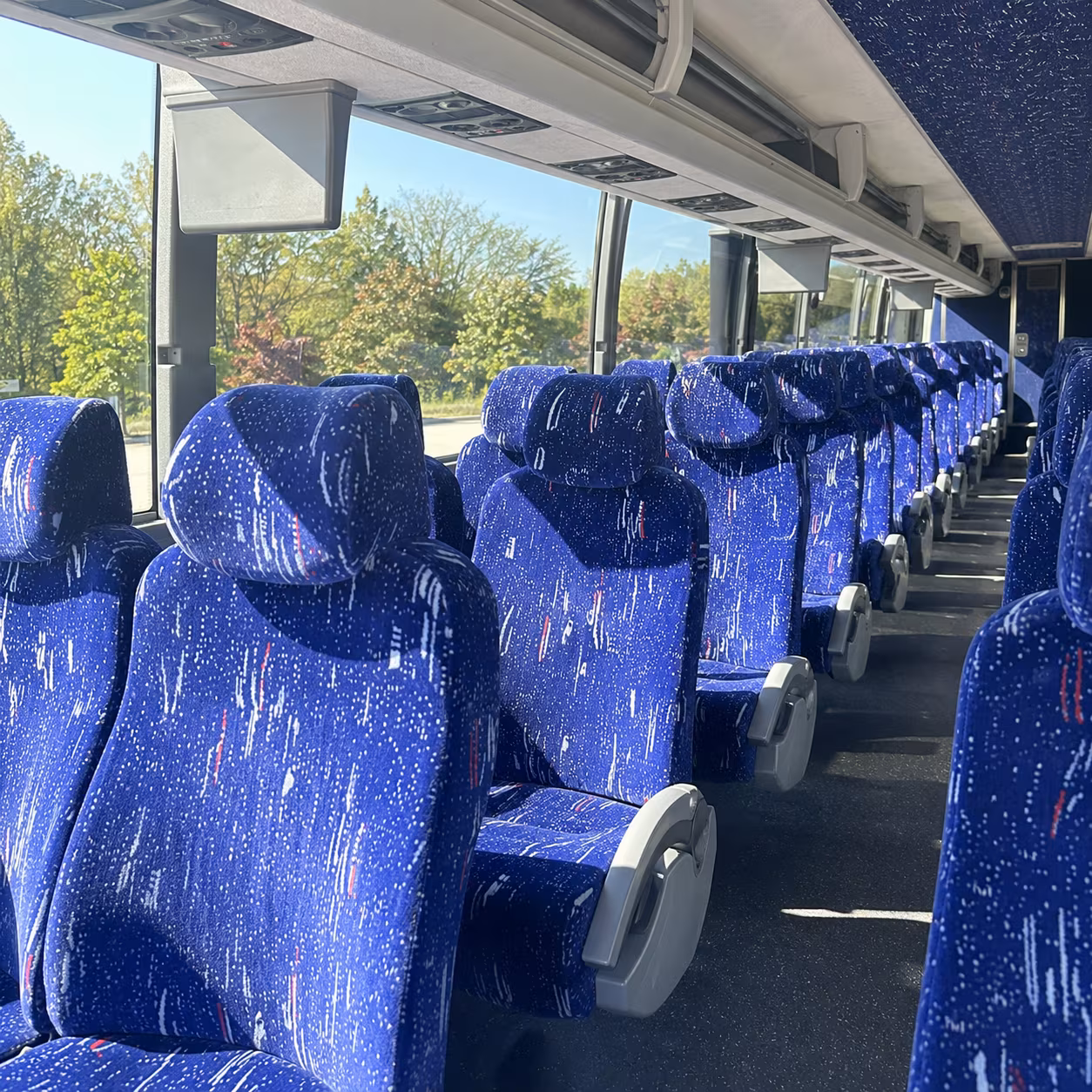 busrentalmargate com connects you to charter buses for weddings at venues across south florida