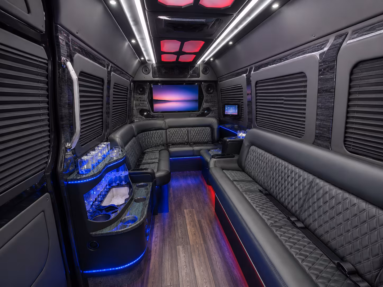 busrentalmargate com is the easiest way to compare employee shuttle buses in margate