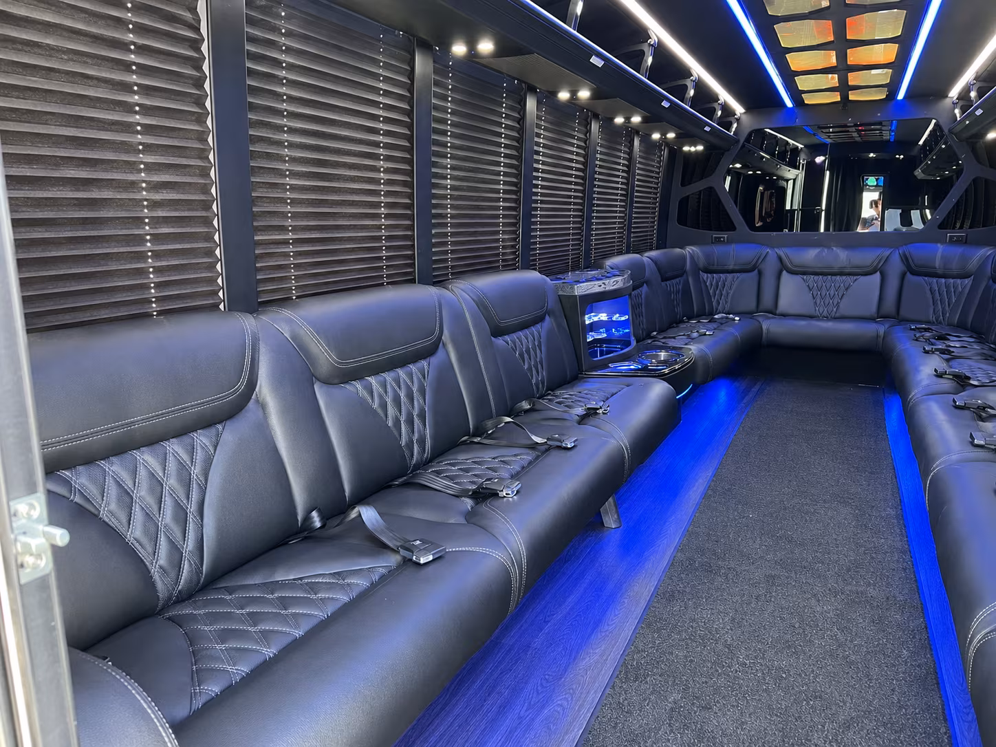 party buses in margate that make prom night unforgettable