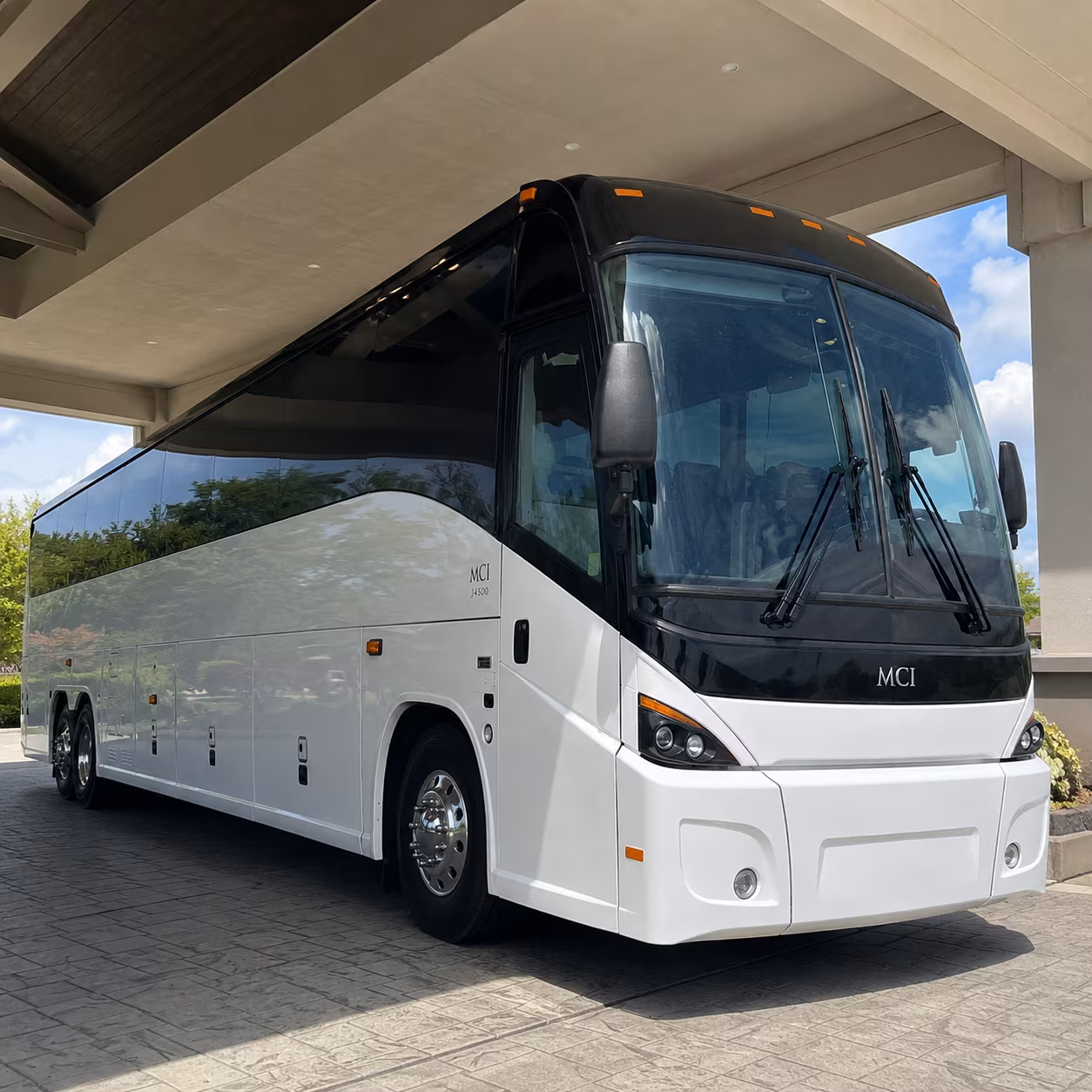 shuttle personnel between margate broward county facilities and fort lauderdale